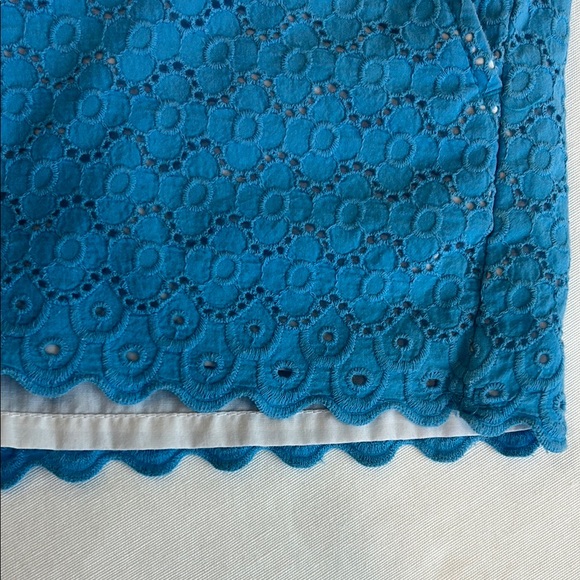 Lilly Pulitzer Walsh Shorts - Picture 4 of 5